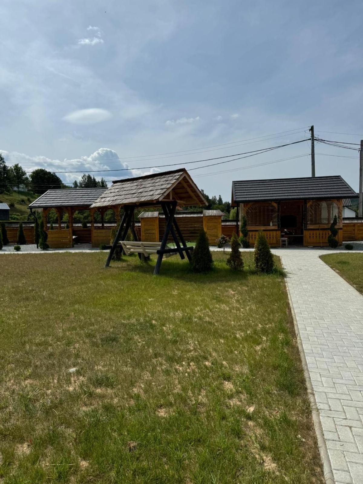 Popasul Din Vale Hotel Moisei Eksteriør billede
