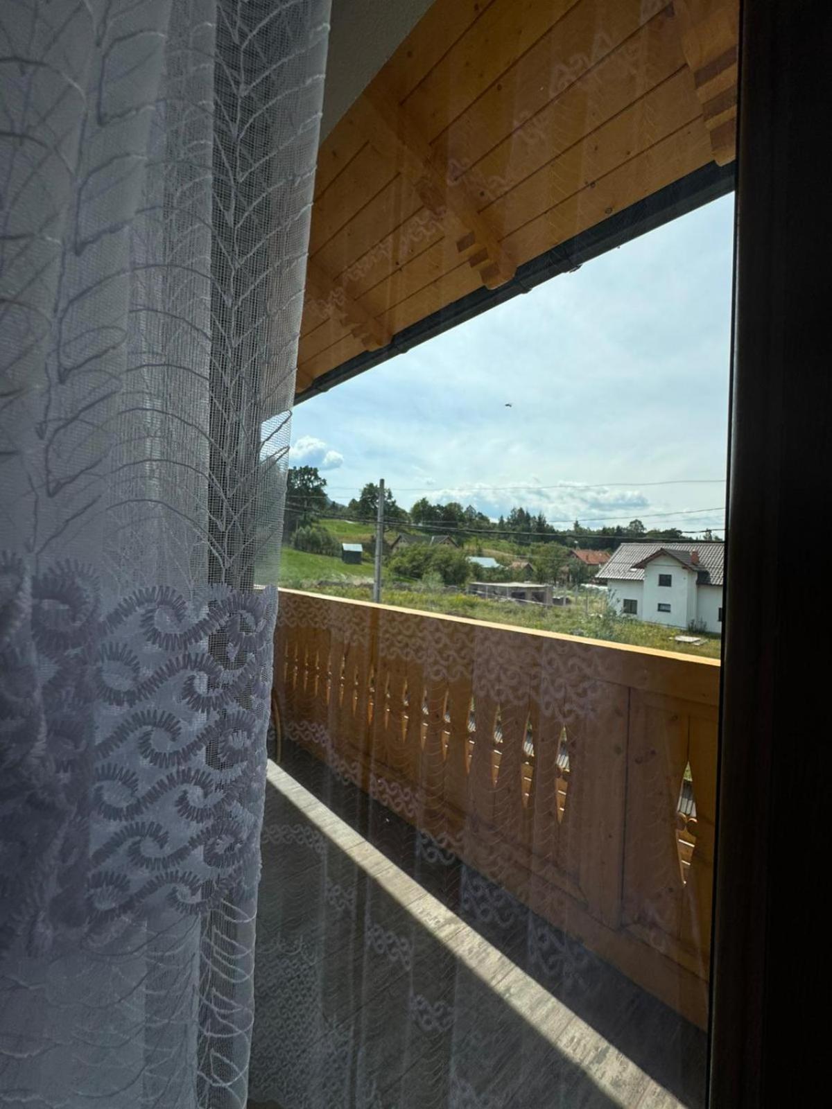 Popasul Din Vale Hotel Moisei Eksteriør billede